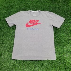 NIKE Shirt Medium 20x27 Chicago Center-Swoosh Gray